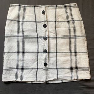 Forever 21 Black and White Plaid Skirt